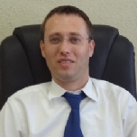 Adv. Yaakov Mushkat